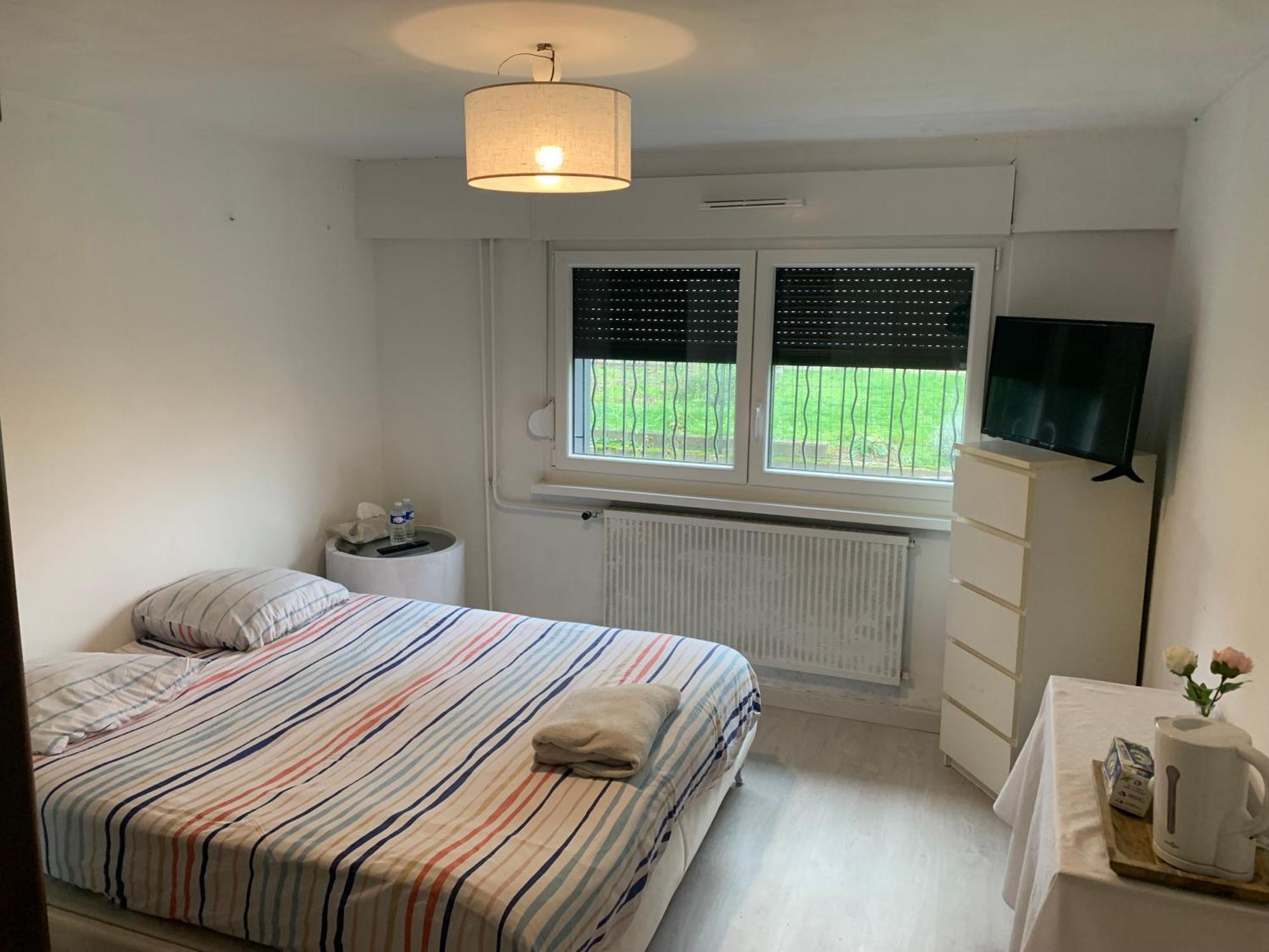 Chambre A Hoenheim A 10 Min De Strasbourg Une Chambre Cosy エクステリア 写真